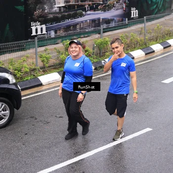 Runner Photo 7946187