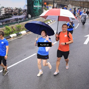 Runner Photo 7946198