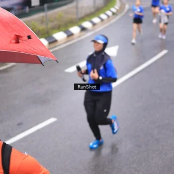 Runner Photo 7946210