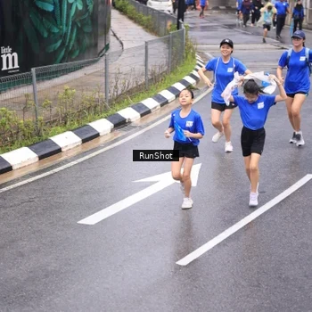 Runner Photo 7946223
