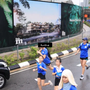 Runner Photo 7946249