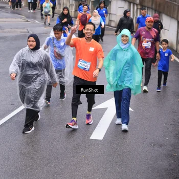 Runner Photo 7946256