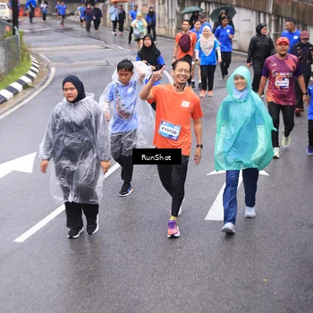 Runner Photo 7946262
