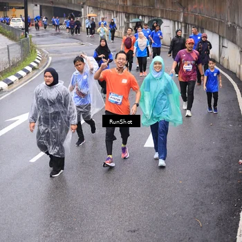 Runner Photo 7946270