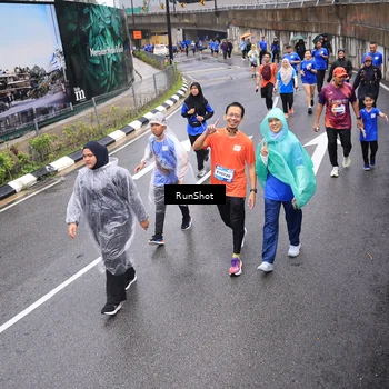 Runner Photo 7946290