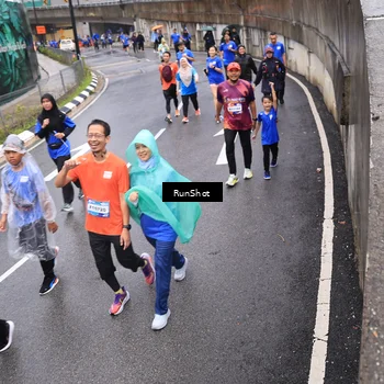 Runner Photo 7946293