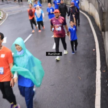 Runner Photo 7946294