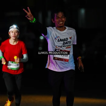 Runner Photo 7946324