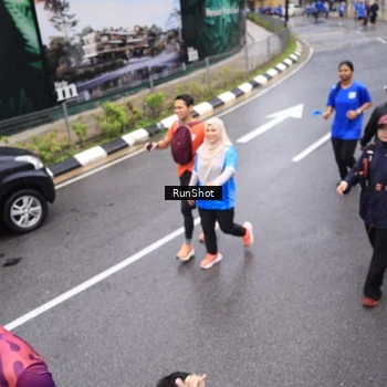 Runner Photo 7946343