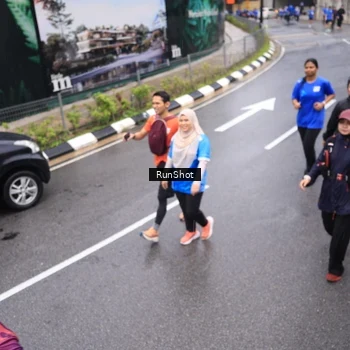 Runner Photo 7946346