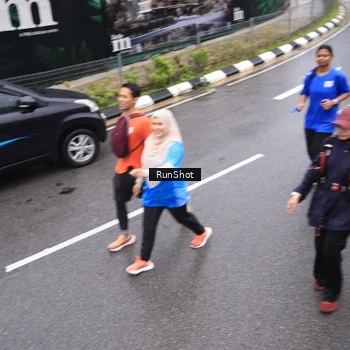 Runner Photo 7946351