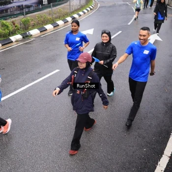 Runner Photo 7946355
