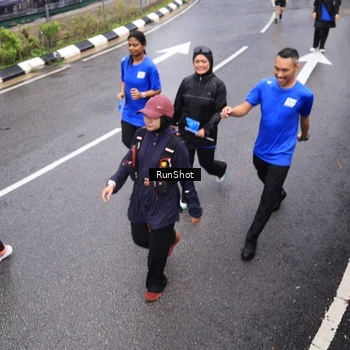 Runner Photo 7946357