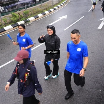Runner Photo 7946368