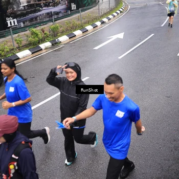 Runner Photo 7946373