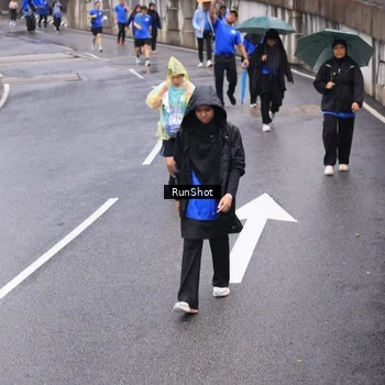 Runner Photo 7946383