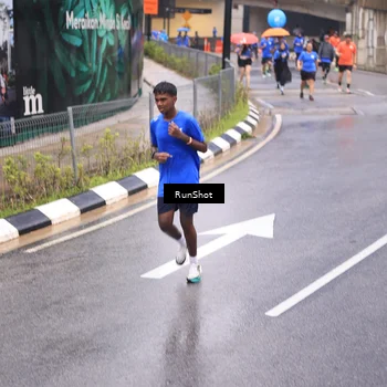 Runner Photo 7946390