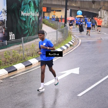 Runner Photo 7946414