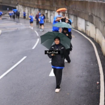 Runner Photo 7946418