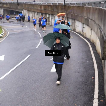 Runner Photo 7946420