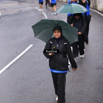 Runner Photo 7946436