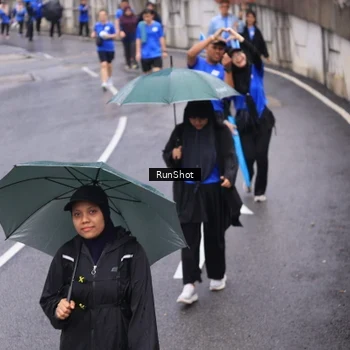 Runner Photo 7946441