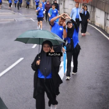 Runner Photo 7946451
