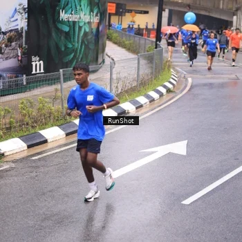 Runner Photo 7946454