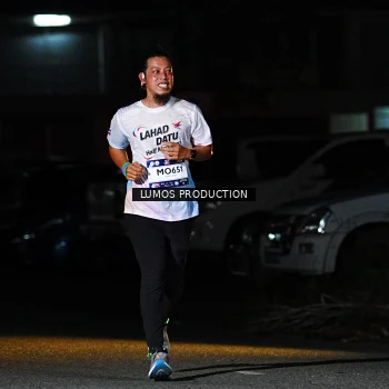 Runner Photo 7946455