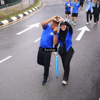 Runner Photo 7946481