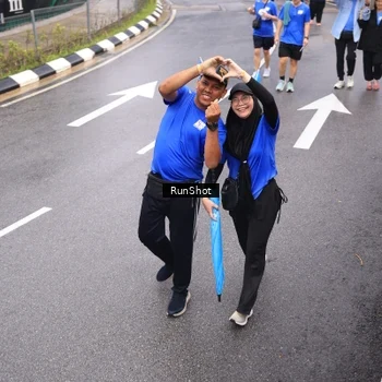 Runner Photo 7946484