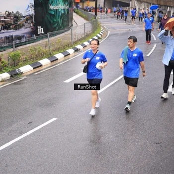 Runner Photo 7946502