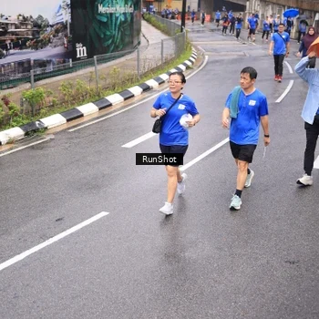 Runner Photo 7946503