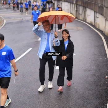 Runner Photo 7946513