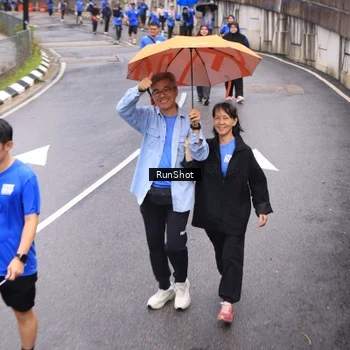 Runner Photo 7946515