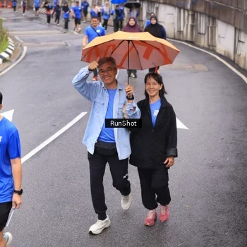 Runner Photo 7946517