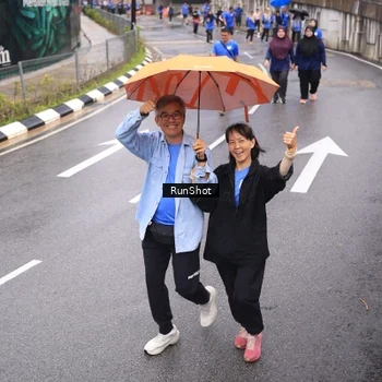 Runner Photo 7946525