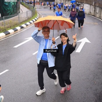 Runner Photo 7946526