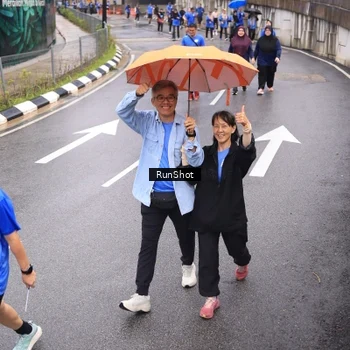 Runner Photo 7946527