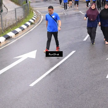 Runner Photo 7946537