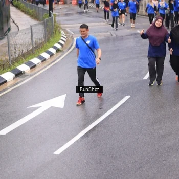 Runner Photo 7946539