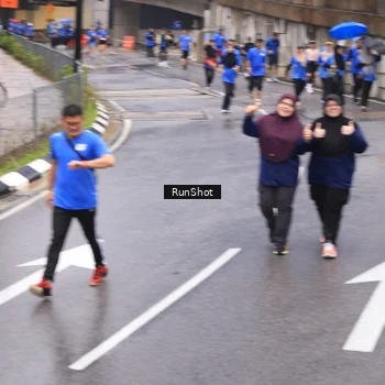 Runner Photo 7946550