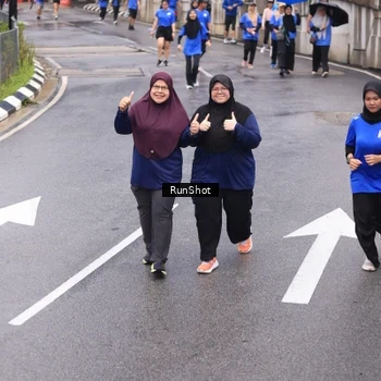 Runner Photo 7946568