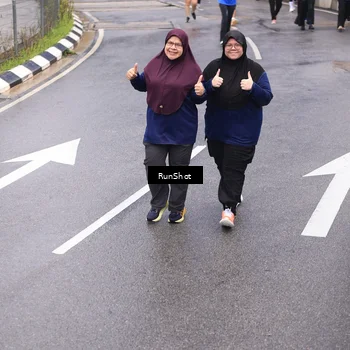 Runner Photo 7946571