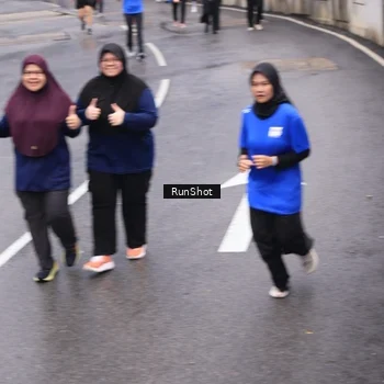 Runner Photo 7946574