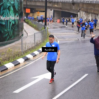 Runner Photo 7946579