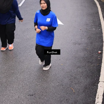Runner Photo 7946581