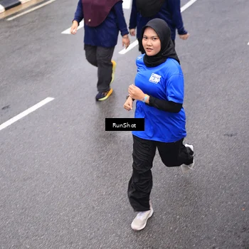 Runner Photo 7946602