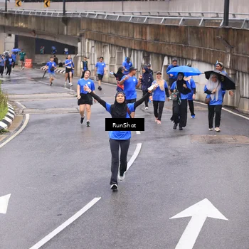 Runner Photo 7946615