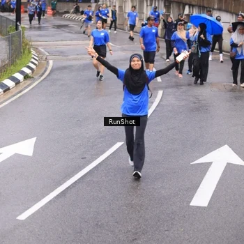Runner Photo 7946626